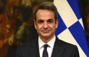 Miçotakis, "Bugün İstanbul'da gerçekleşen şey güç değil, zayıflık göstergesidir" ifadelerini