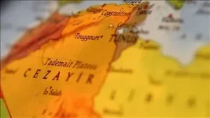 Cezayir Başbakanı Abdulaziz Cerrad, devlet televizyonuna yaptığı açıklamada, Fransa tarafından