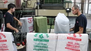 Erzincan'da kamudan emekli olduktan sonra bir araya gelen 4 girişimci