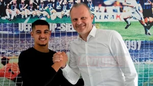Schalke 04 Kulübünden yapılan açıklamada, alt yapıdan yetişen Levent Mercan
