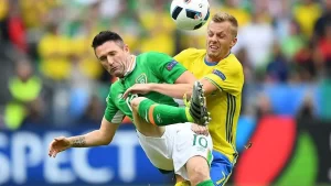 Robbie Keane futbolu bıraktı   İrlandalı golcü futbolcu Robbie Keane,