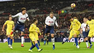 Londra derbisi Tottenham'ın   İngiltere Premier Lig'in 13. haftasında oynanan