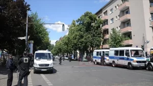 Almanya'da bu yılın ocak-haziran döneminde mültecilere yönelik 609 saldırının gerçekleştiği