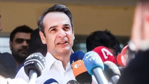 Yunanistan Başbakanı Kiriakos Miçotakis, hükümet programının görüşüleceği Meclis Genel Kurulunda