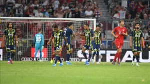 Almanya'da düzenlenen Audi Kupası'ndaki ilk maçında Fenerbahçe, ev sahibi Bayern