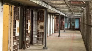 Filistin Esirler Cemiyeti tarafından yapılan yazılı açıklamada, "Açlık grevindeki tutukluların