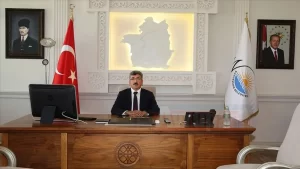 Van Valiliğinden yapılan açıklamada, İçişleri Bakanlığınca görevlendirme yapılan Van Büyükşehir