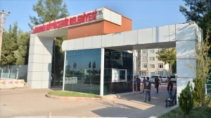 Mardin'de HDP'li Mardin Büyükşehir Belediyesinin işten çıkardığı şehit yakınları, yapılan