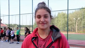 Gençler Avrupa Boks Şampiyonası'nda Büşra Işıldar, +81 kiloda şampiyon oldu.