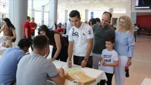 Trakya Üniversitesi (TÜ) Makine Mühendisliği bölümünü kazanan Kayra Çağ Canarslan