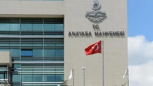 ANKARA 2 siyasi parti hakkında suç duyurusunda bulunulacak   Anayasa