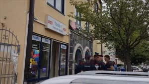 Köln İkisi Türklere, biri de Araplara ait olan camilere gelen