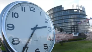 Brüksel   Avrupa Parlamentosu, üye ülkelerde tek saat uygulamasına geçilmesine