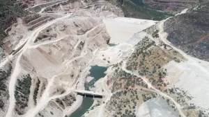 Güneydoğu Anadolu Projesi (GAP) kapsamında Atatürk Barajı'ndan sonra ikinci büyük