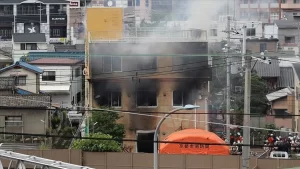 Japonya'nın Kyoto bölgesindeki animasyon stüdyosunda çıkan yangında ilk belirlemelere göre