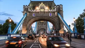 Londra     Londra'da yürürlüğe giren "Ultra Düşük Emisyon Alanı"
