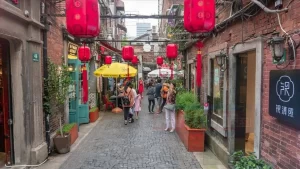 Çin'in ekonomi ve finans merkezi Şanghay'da el yapımı sanat ürünleriyle
