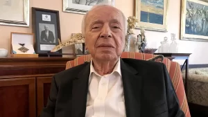 Bundan 50 yıl önce Türkiye'nin ilk kalp naklini gerçekleştiren duayen