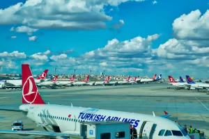 Ramazan ayı öncesinde havayolu şirketleri, uygun fiyatlarla uçuş fırsatları sunan