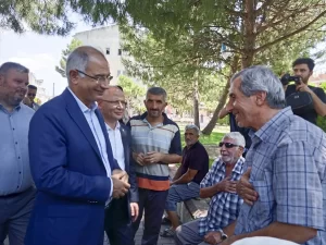 "Biz vatandaşın kurduğu bir partiyiz. Onların bize istikamet vermesinin dışında