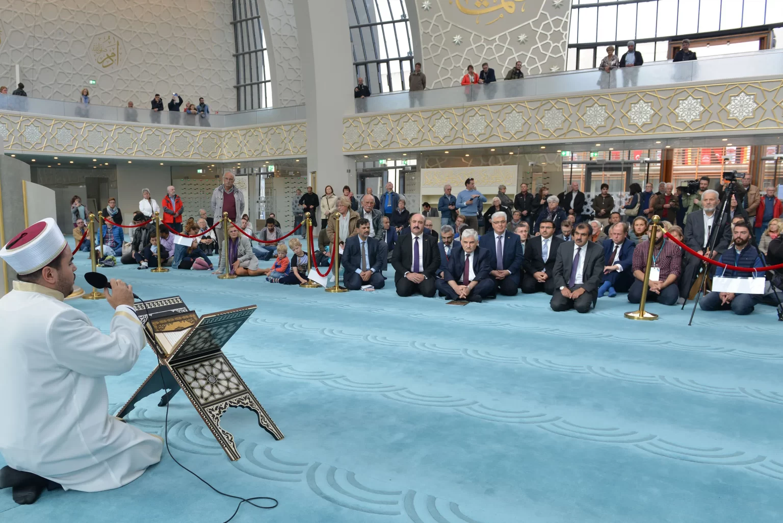 DİTİB’de “Açık Camiler Günü” yoğun ilgi gördü