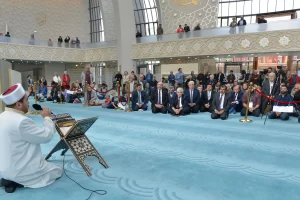 Diyanet İşleri Türk İslam Birliği (DİTİB) 900’ü aşkın derneğiyle birlikte