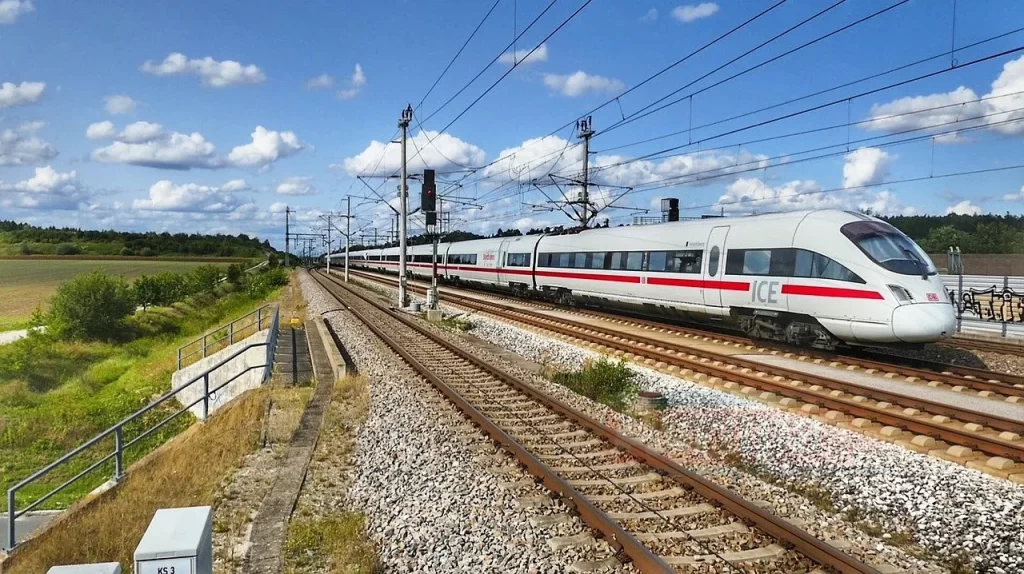 Almanya'da hızlı tren makinisti 2