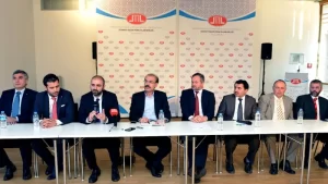İslam karşıtı gösterileriyle Almanya’nın gündemine oturan Pegida’nın Kögida adı altında