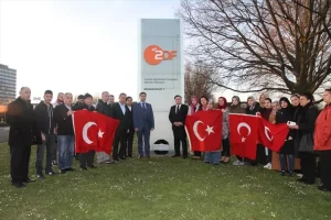 Avrupalı Türk Demokratlar Birliği (UETD) ülkenin ikinci devlet televizyon kanalı