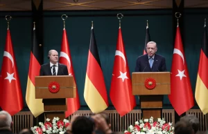 "Türkiye'ye resmi ziyarette bulunan AlmanyaFederal Cumhuriyeti Şansölyesi Olaf Scholz'un bu