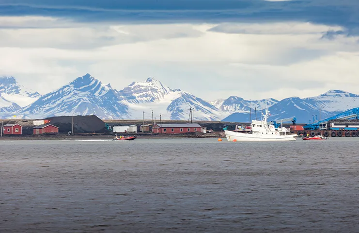 Arktik Okyanusu’nda yer alan Svalbard’da ölmek yasak