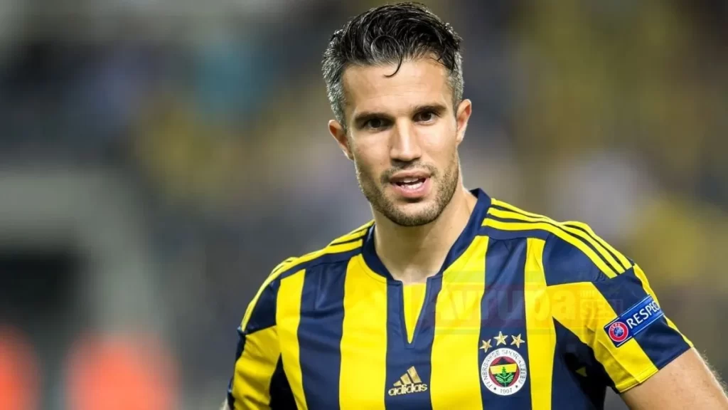 Van Persie futbola veda etti