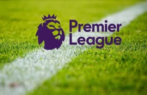 Manchester United taraftarlarının Old Trafford Stadı'na girerek sahayı işgal etmesinin