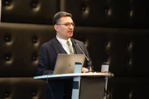 https://www.youtube.com/watch?v=mYpK5ulQ0qo*** Yurtdışı Türkler ve Akraba Topluluklar Başkanlığı (YTB) ve Savunma