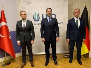 Uluslararası Demokratlar Birliğinin (UID) 7. Olağan Genel Kurulunda Köksal Kuş