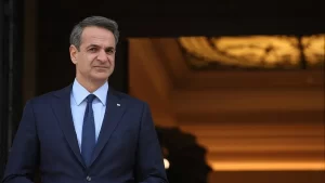 Uzmanlar, Yunanistan Başbakanı Miçotakis'in, "Türkiye-Yunanistan ilişkilerinin iyi seyredebilmesi için Türkiye’nin