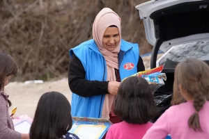 Diyanet İşleri Türk İslam Birliği (DİTİB) hayırseverlerin destekleriyle depremlerden etkilenen