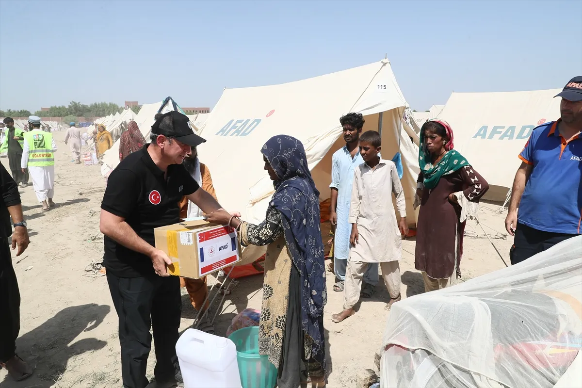 Afet ve Acil Durum Yönetimi Başkanlığı (AFAD), Pakistanlı selzedelere 500