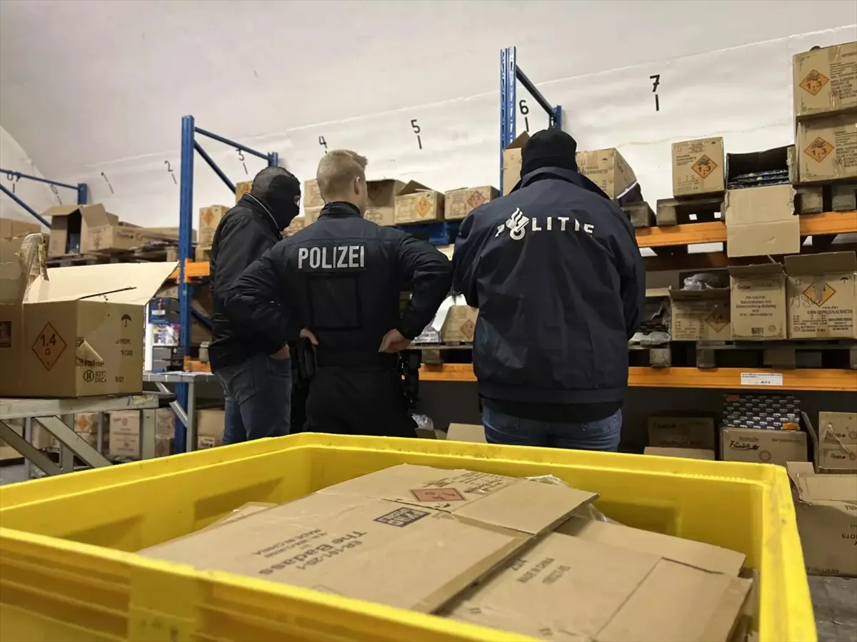 Avrupa Birliği Polis Teşkilatı (Europol) koordinasyonunda Hollanda ve Almanya'da gerçekleştirilen