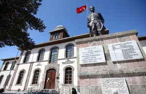 Samsun'daki Bandırma Gemi Müzesi, Erzurum Kongresi'ne ev sahipliği yapan "Atatürk