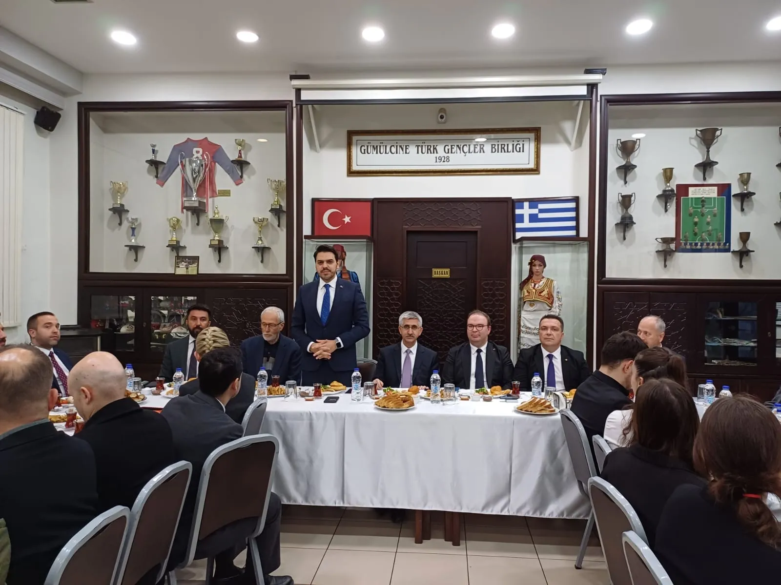 Bakan Yardımcısı Yılmaz ve YTB Başkanı Eren, GTGB sahuruna katıldı