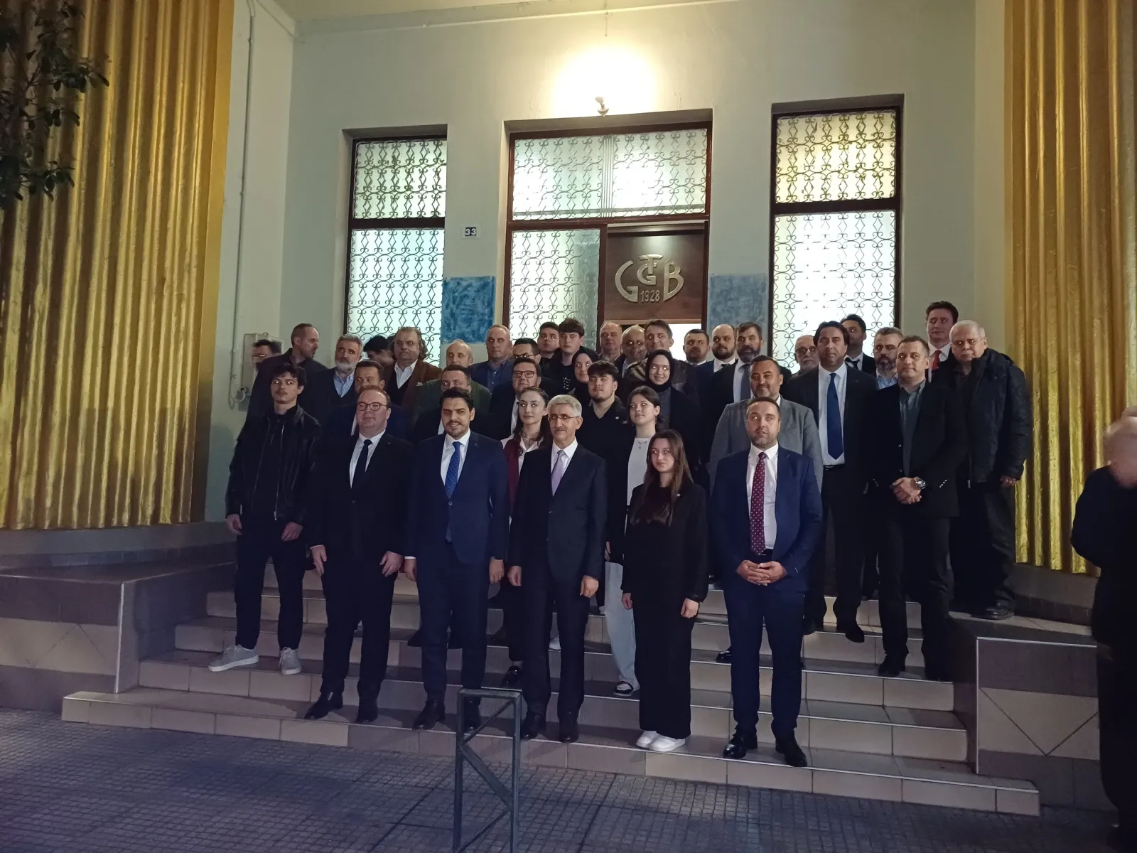 Bakan Yardımcısı Yılmaz ve YTB Başkanı Eren, GTGB sahuruna katıldı