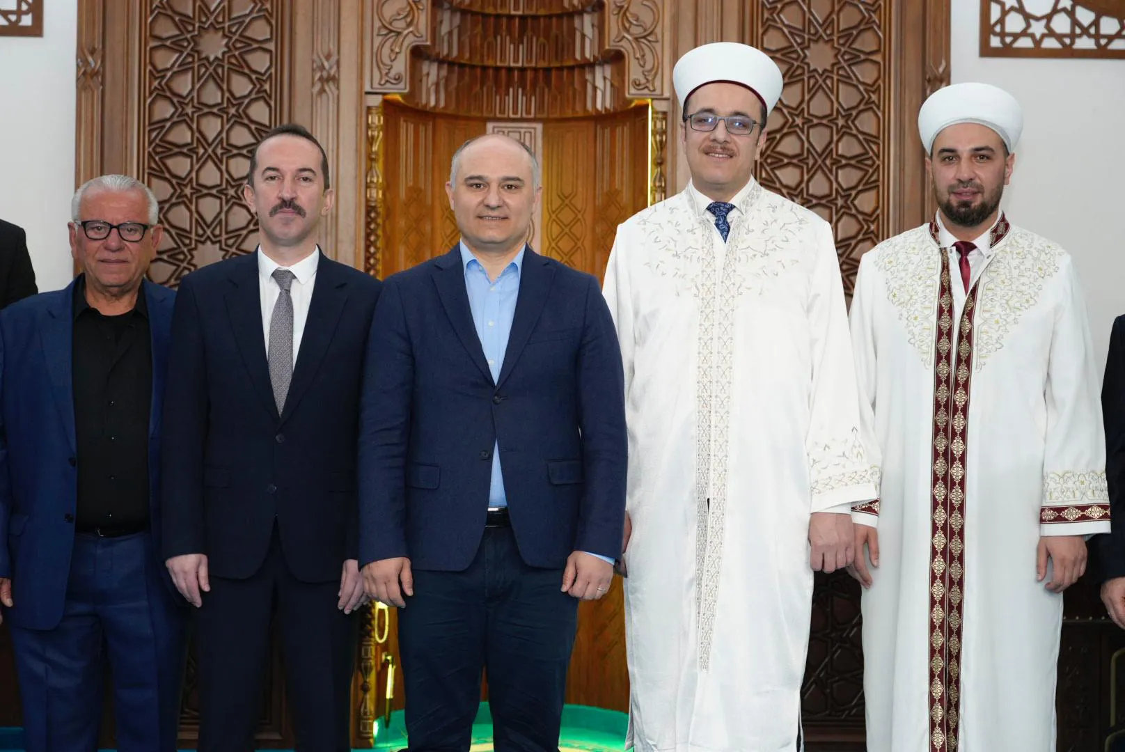 Essen-Katernberg Fatih Camii’de birlik ve beraberlik dolu bayram çoşkusu