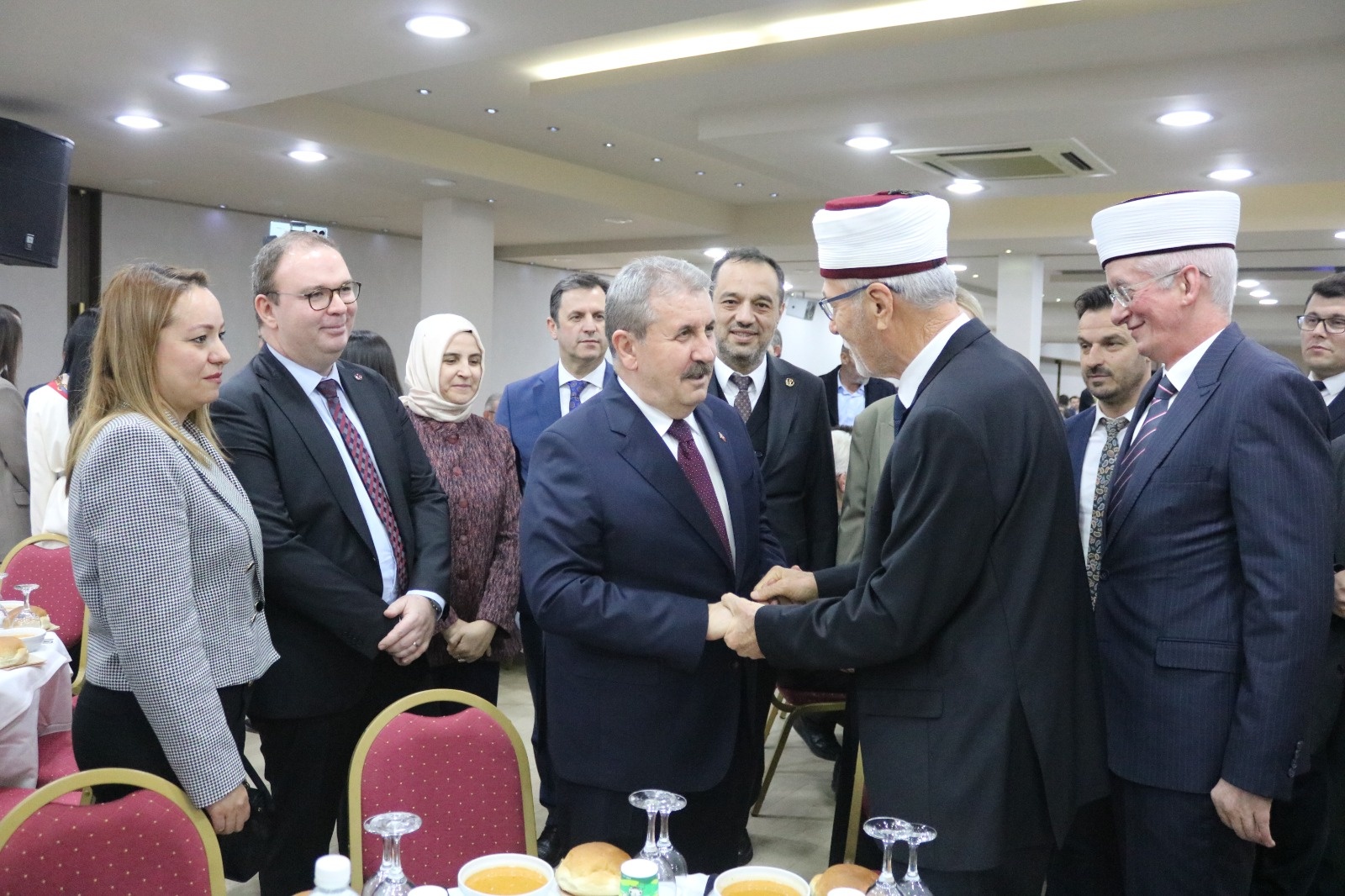 Başkan Destici, Batı Trakya'da Soydaşlarıyla İftarda Buluştu