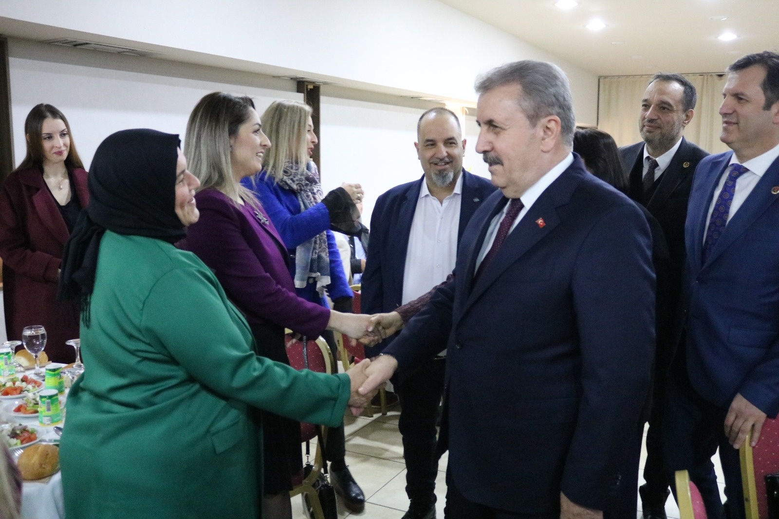 Başkan Destici, Batı Trakya'da Soydaşlarıyla İftarda Buluştu