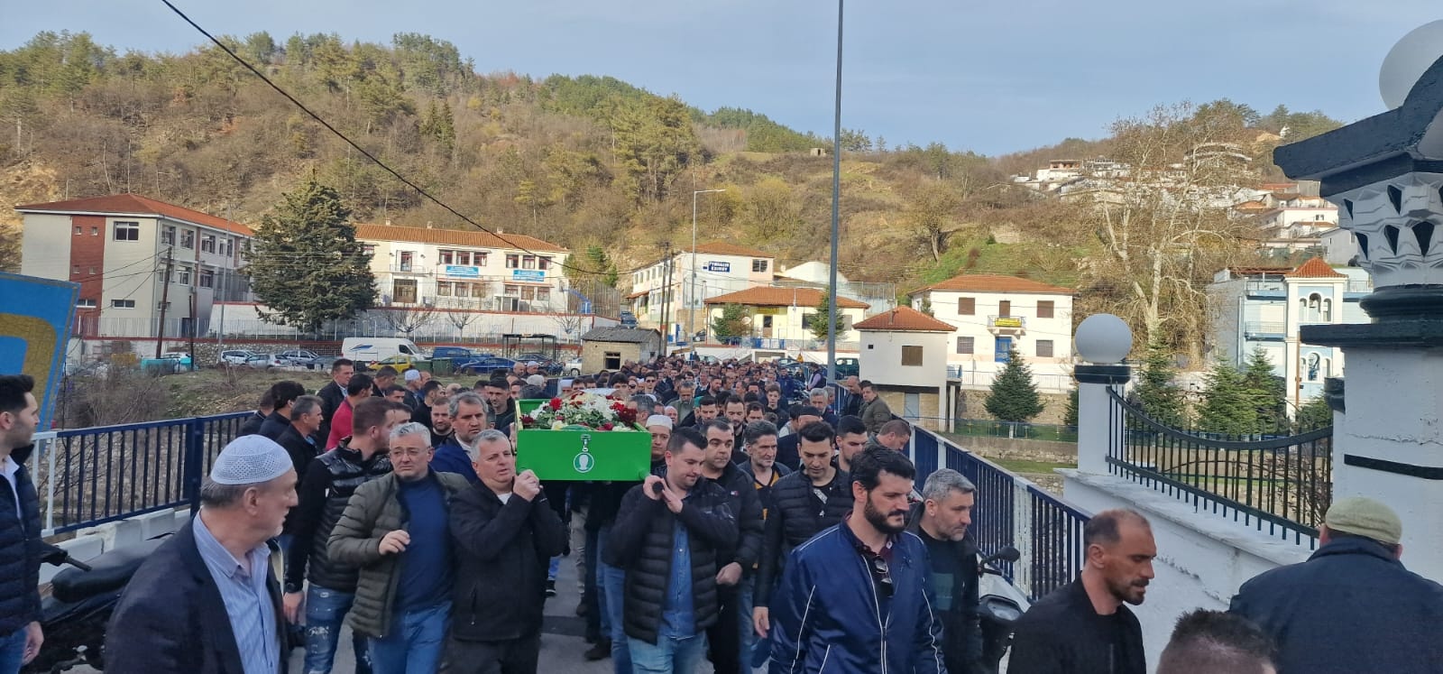 Genç Enes, Sevenleri Tarafından Son Yolculuğuna Uğurlandı