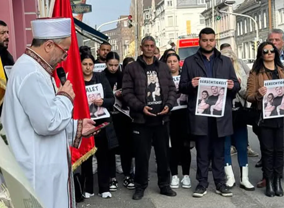 İkinci Solingen faciasının birinci yıldönümünde anma töreni