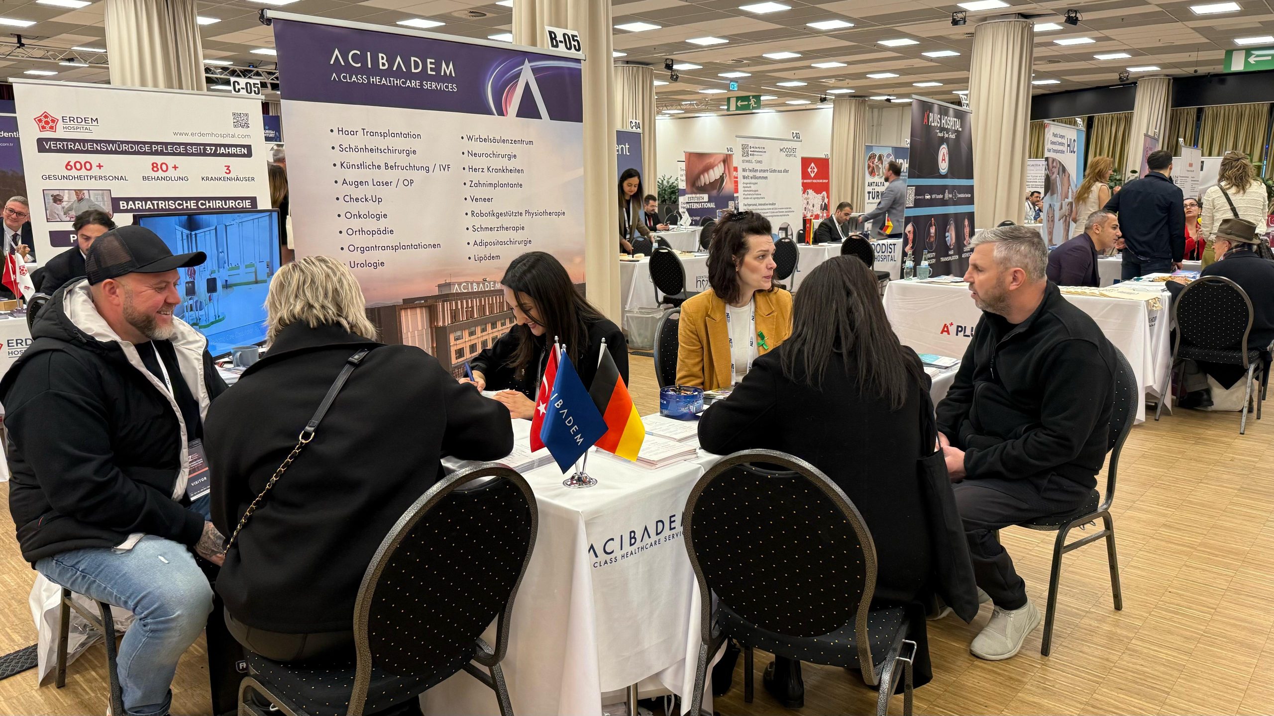 Acıbadem Sağlık Grubu, Berlin'deki Uluslararası Sağlık Fuarı’nda göz doldurdu