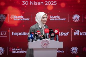 Aile ve Sosyal Hizmetler Bakanı Mahinur Özdemir Göktaş, imzalanan protokolle,