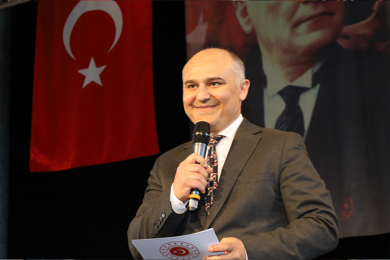 Essen’de 23 Nisan şenliği renkli görüntülere sahne oldu